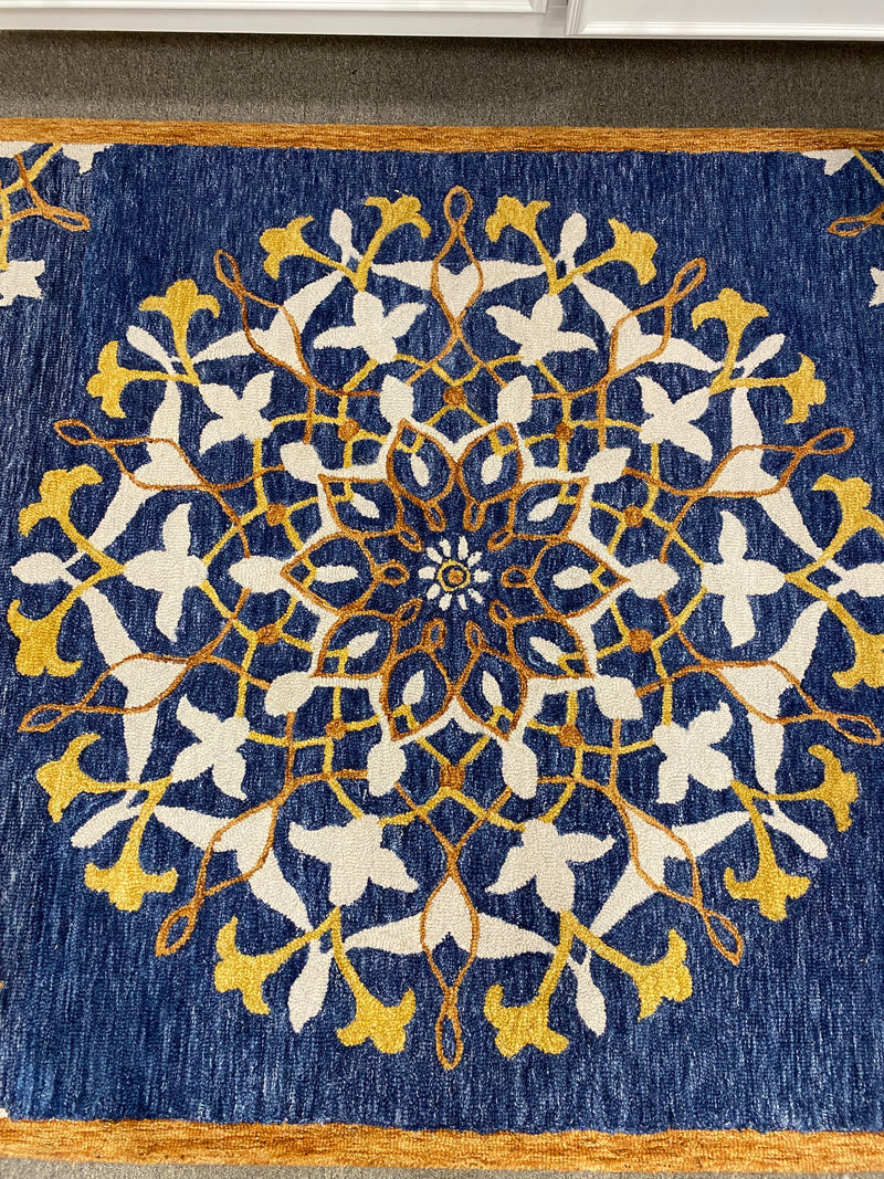 Rug