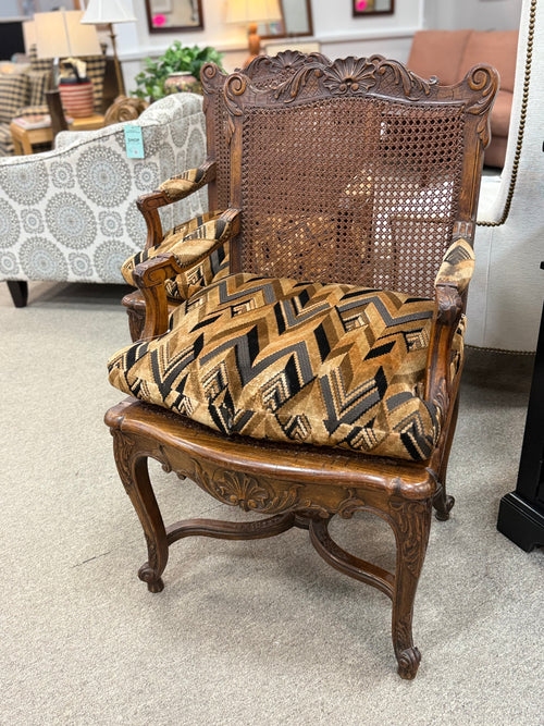 PAIR Chair