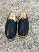 Charix Size 40 Shoes