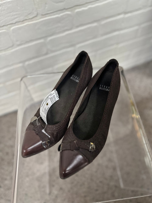 Stuart Weitzman Size 7 Flat