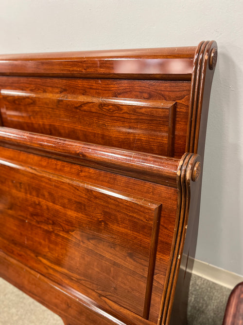 Sleigh Bed