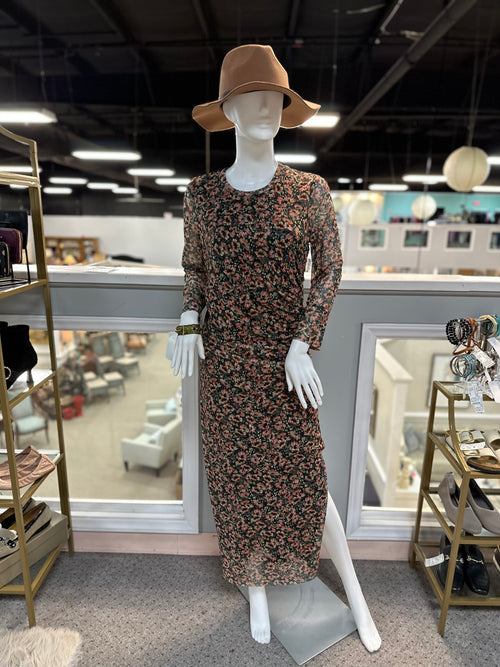 DRA Size M Dress