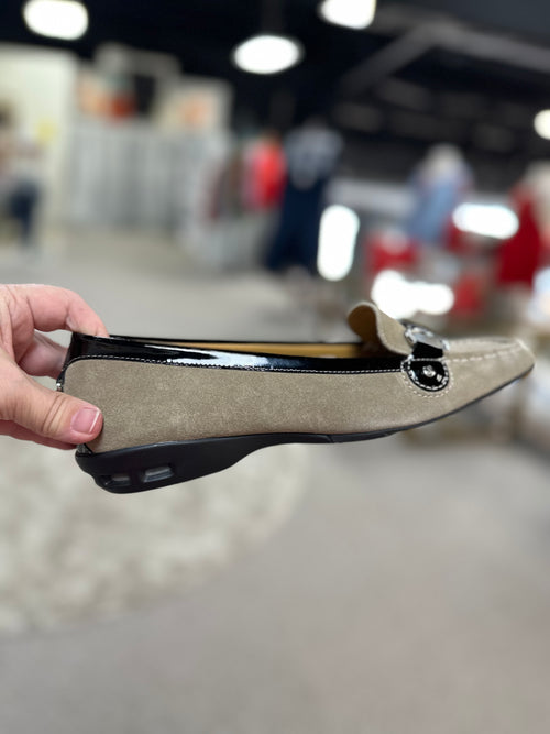 Cole Haan Size 9 Shoes