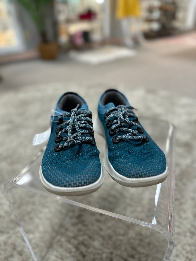 Allbirds Size 8 Shoes