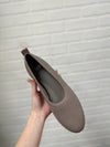 Eileen Fisher Size 11 Flat