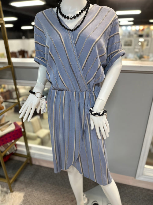 Madison Size Small Dress