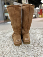 UGG Size 8 Boots