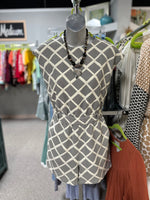 KariAng Size Medium Romper