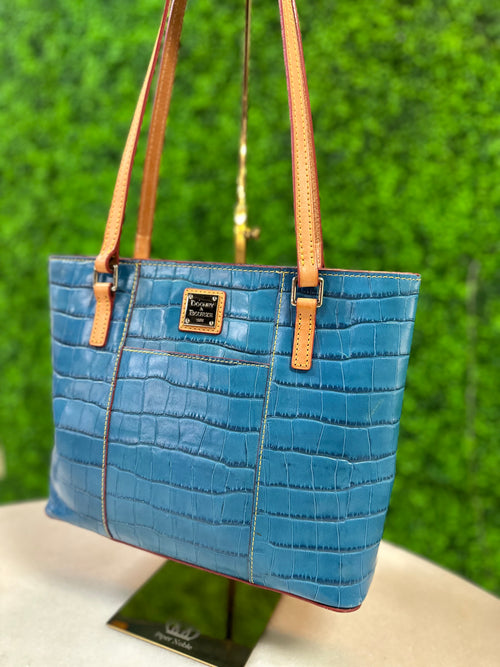 Dooney & Bourke Hand Bag