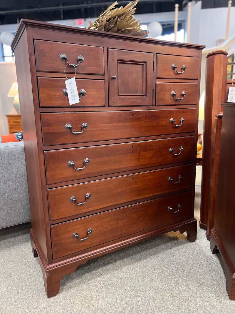 Lexington Dresser