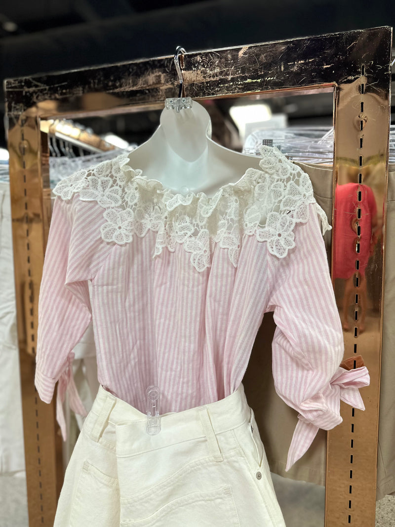 Size Medium Top