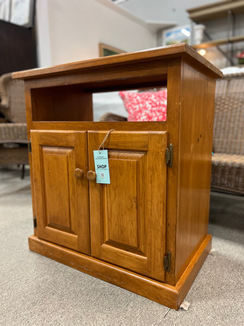 Small Oak Cabinet