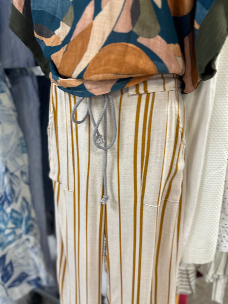 Roolee Size M Pants