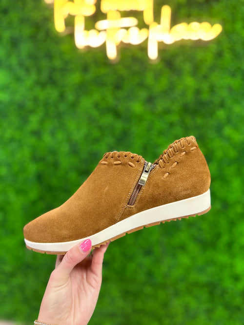 Antelope Size 39 Shoes
