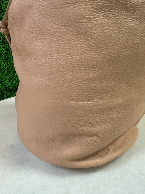 wanderers travel co Hand Bag