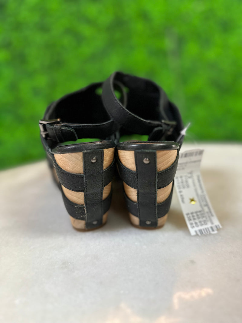 Eileen Fisher Size 7.5 Shoes