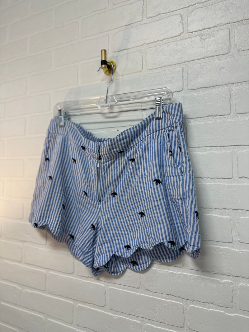 Crown & Ivy Size 12 Shorts