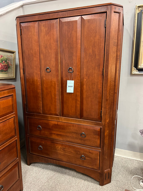 Armoire