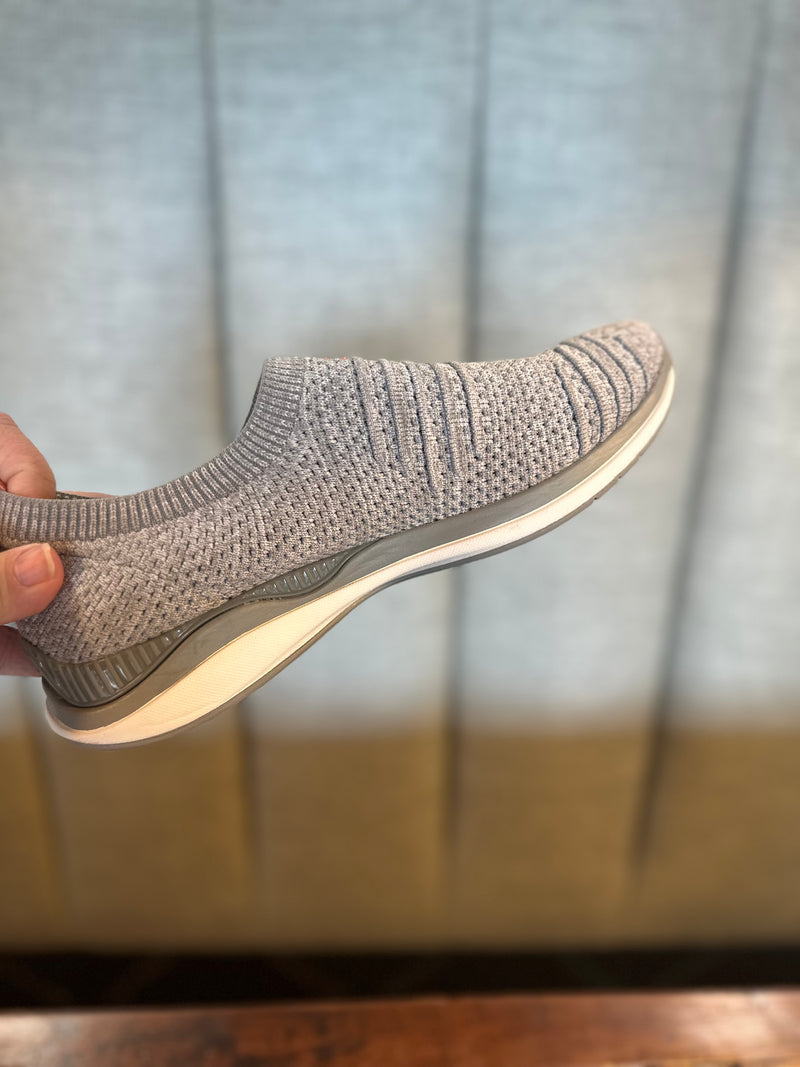 Kuru Size 8 Shoes