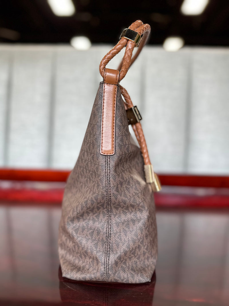 Michael Kors Hand Bag