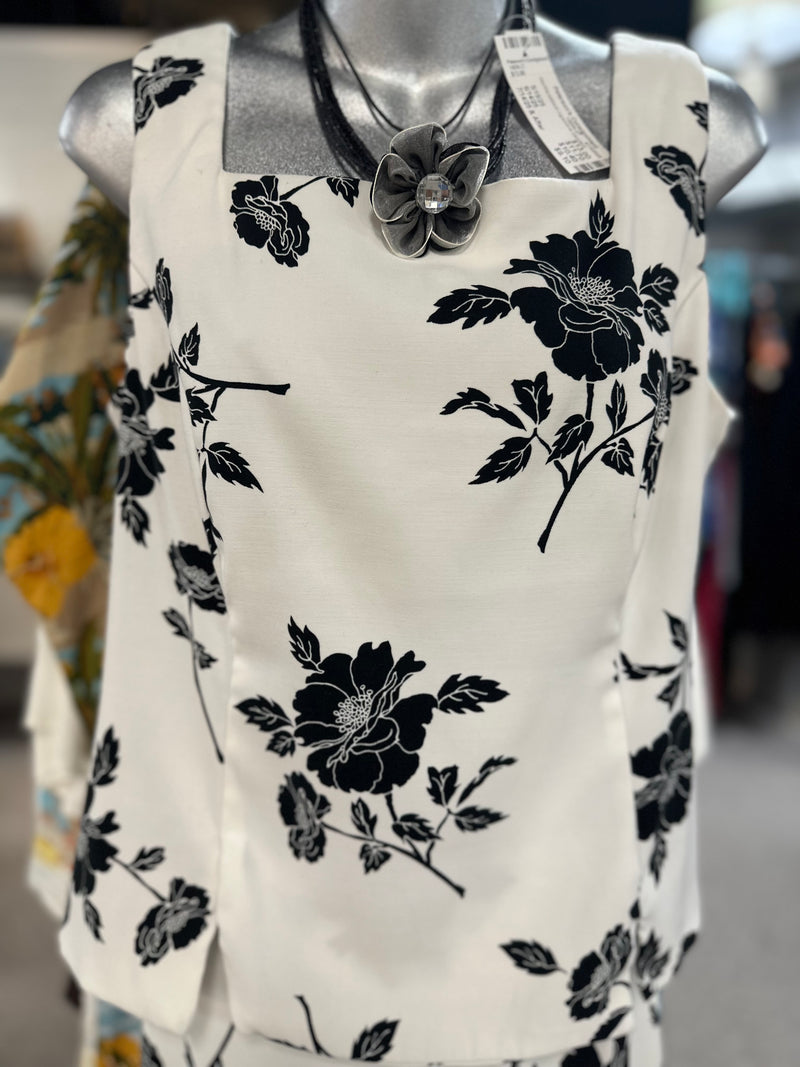 Dress Barn Size 14 2 PC Set
