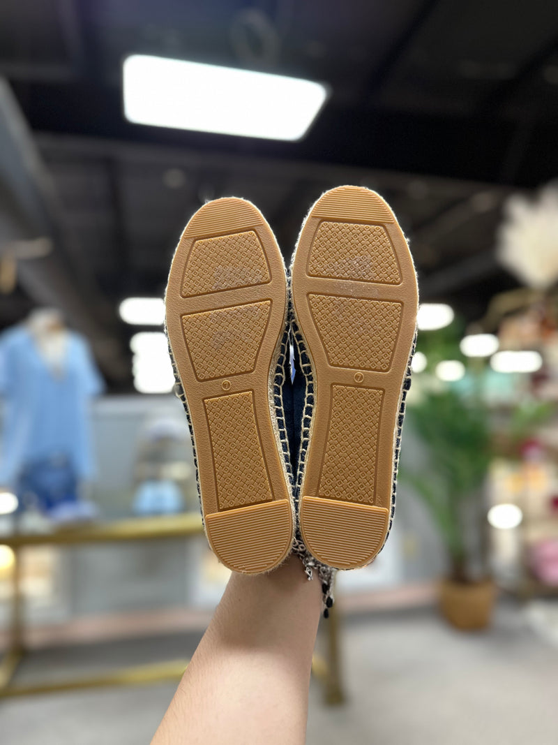 Tory Burch Size 7 Flat