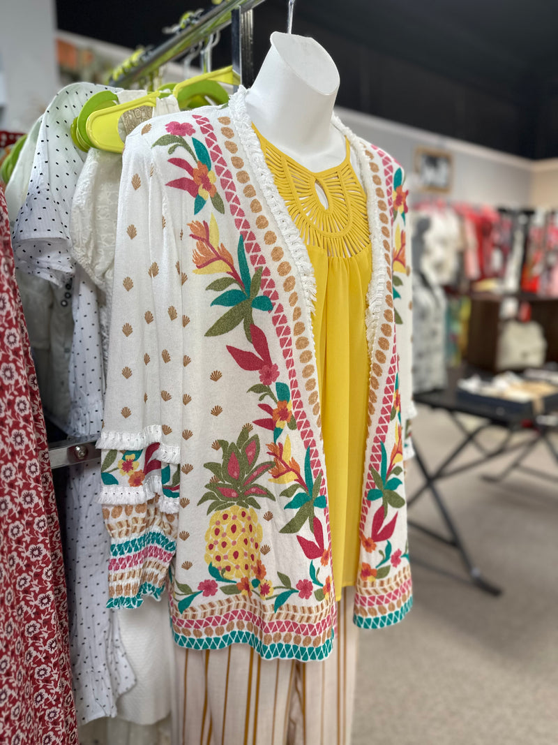 Chicos Size Medium Cardigan