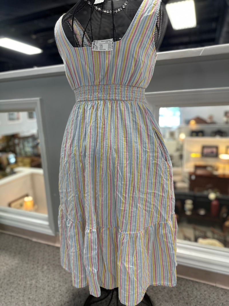 Crown & Ivy Size Large Dress