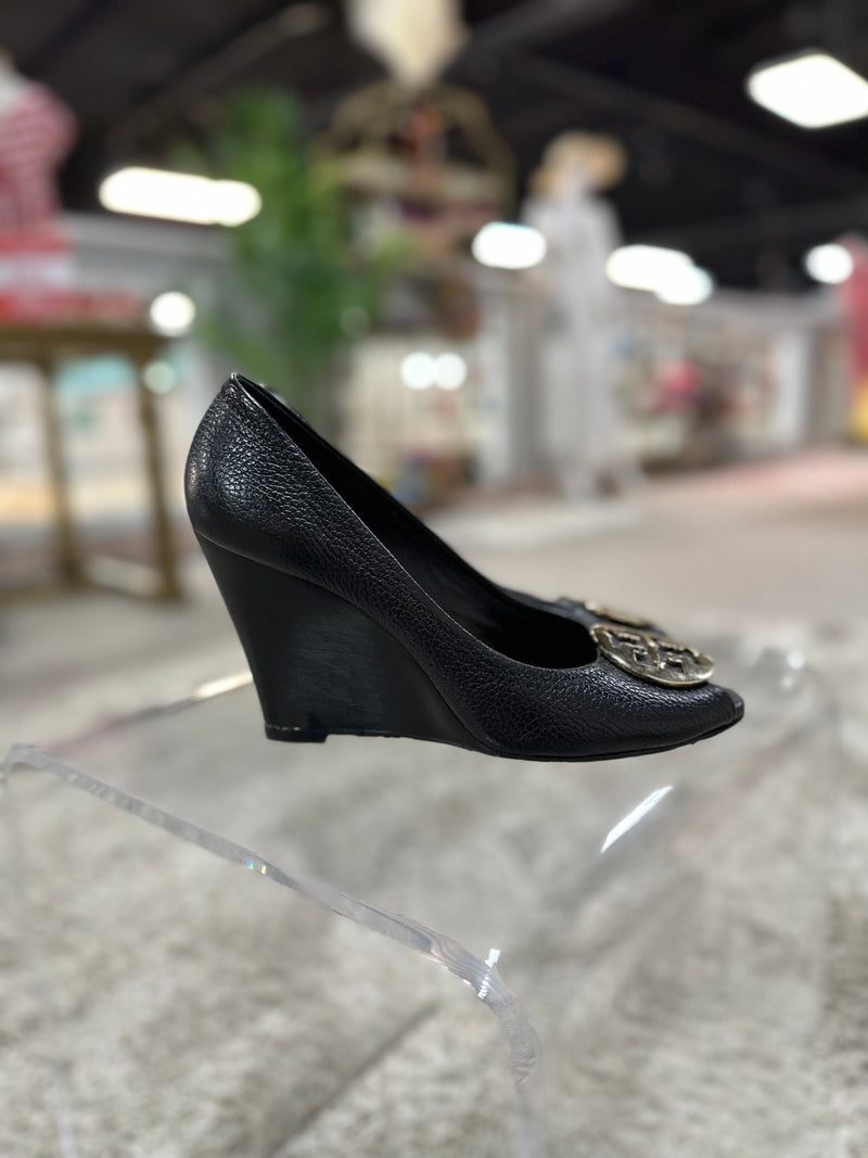 Tory Burch Size 9 Wedge