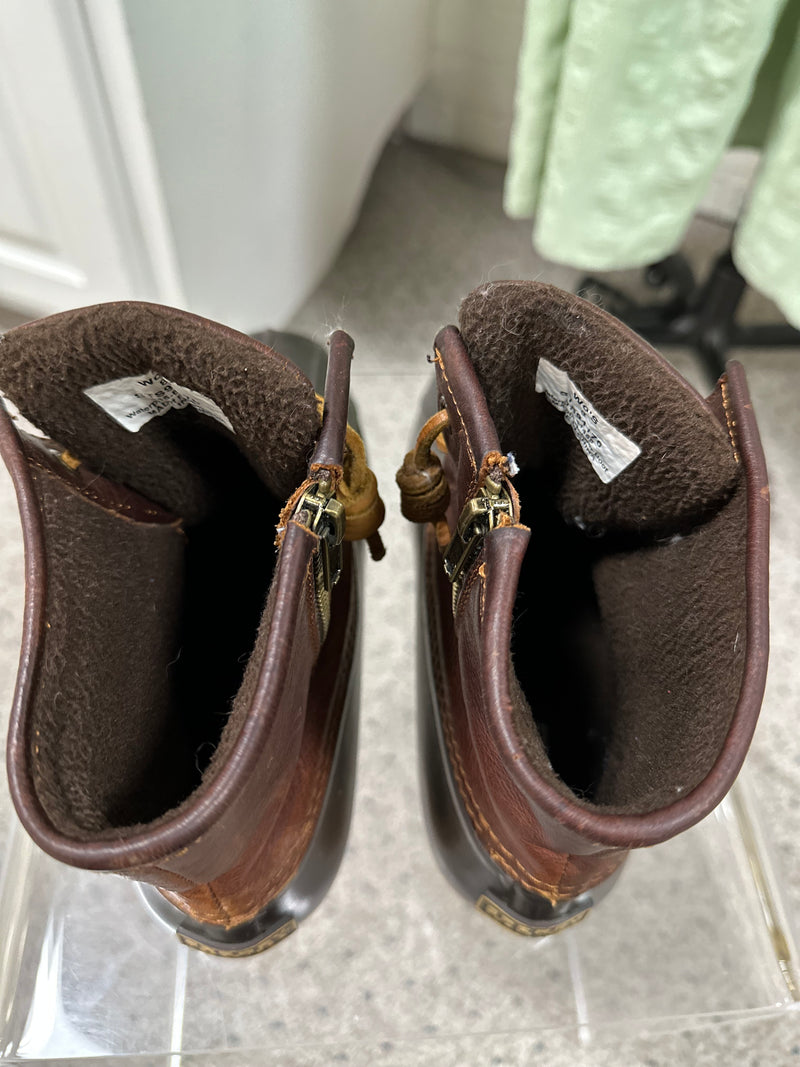Sperry Size 8 Boots