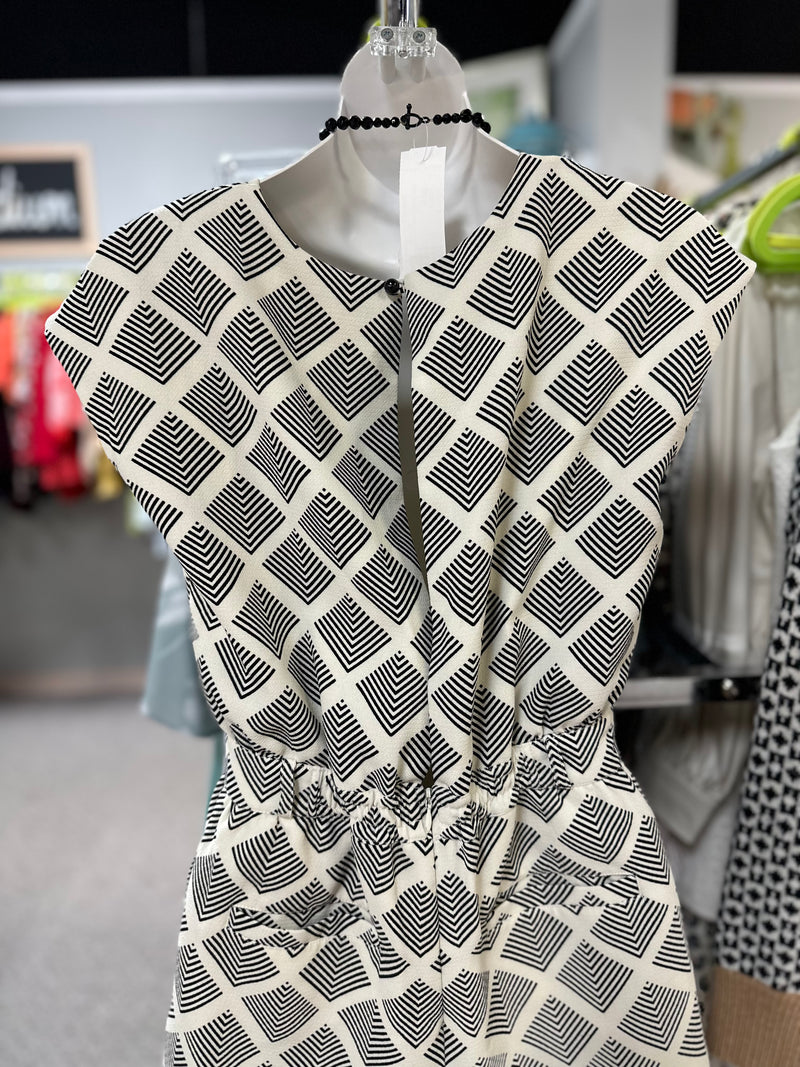 KariAng Size Medium Romper