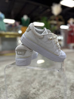 Nike Size 8 Shoes