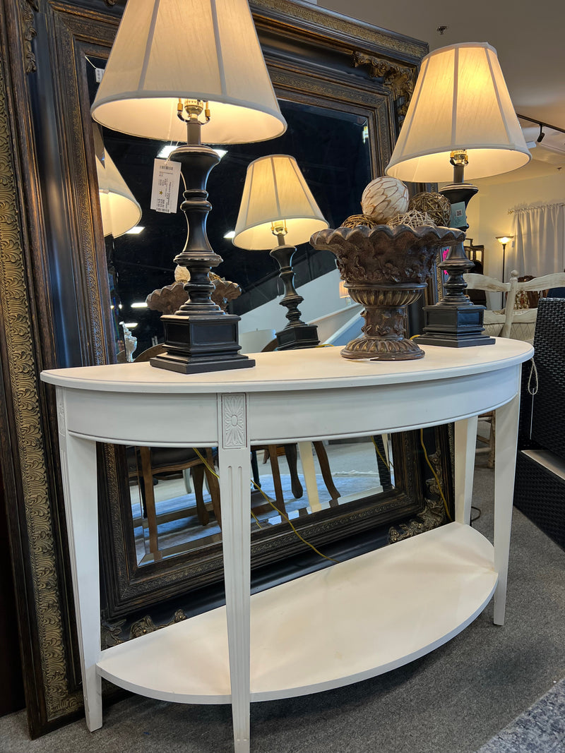 Ethan Allen Entry Table