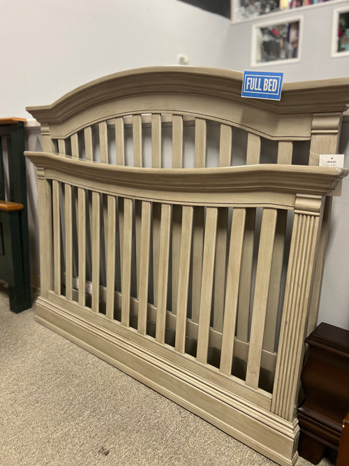 Stella Baby and Child Full/Toddler Bed