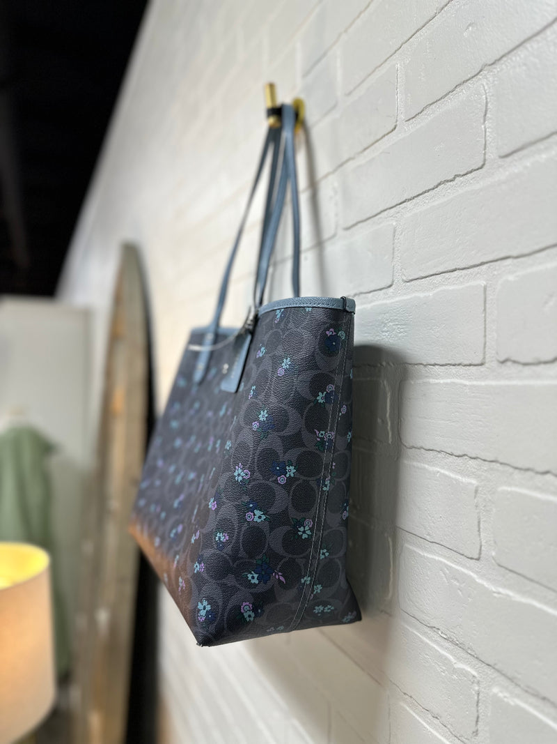 Coach Hand Bag