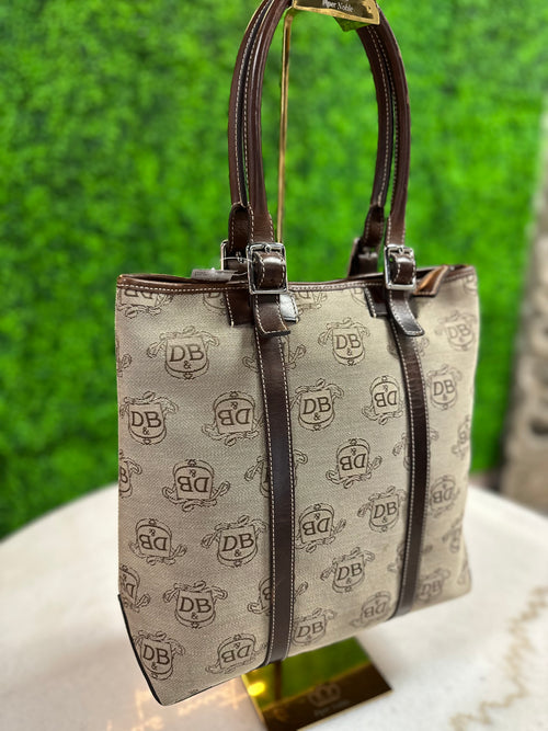 Dooney & Bourke Hand Bag