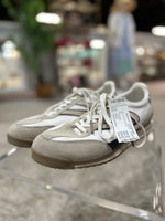 Tretorn Size 9 Shoes
