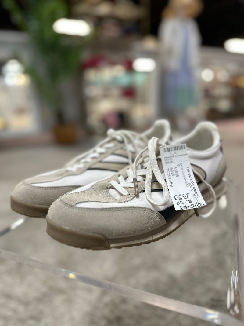 Tretorn Size 9 Shoes
