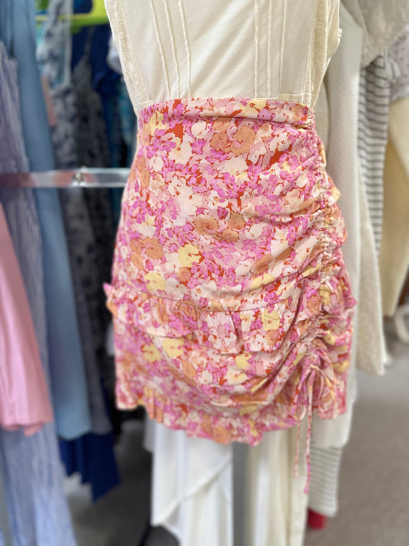 le Lis Size M Skirt