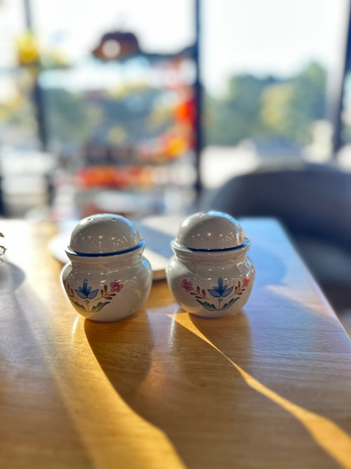 Salt & Pepper Shaker