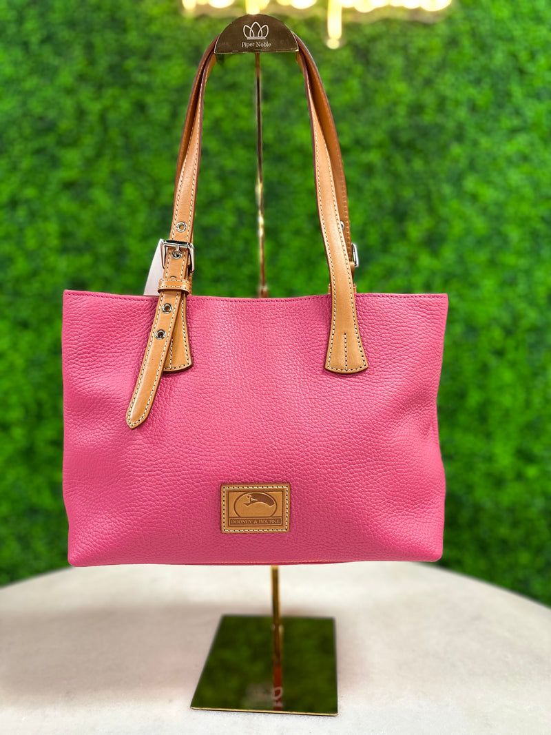 Dooney & Bourke Hand Bag