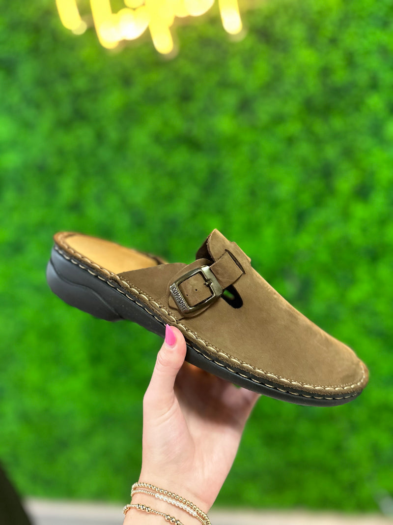 Tuffeln Size 40 Shoes
