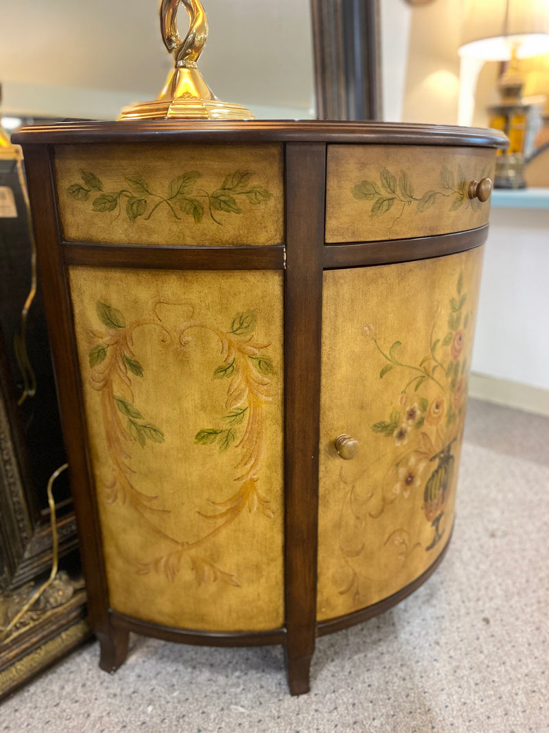Crescent Entry Table