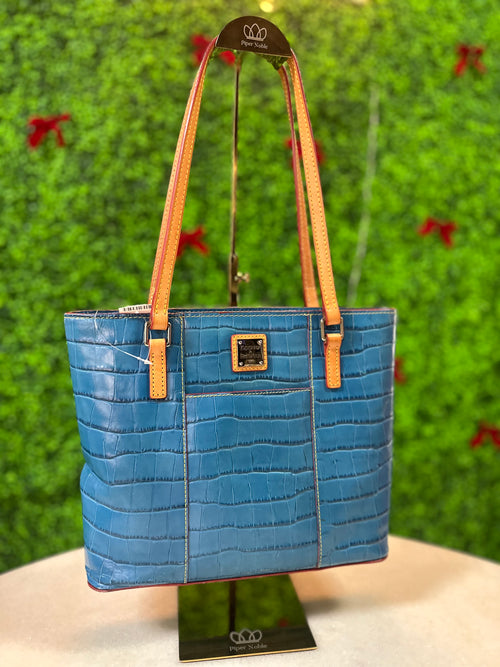 Dooney & Bourke Hand Bag