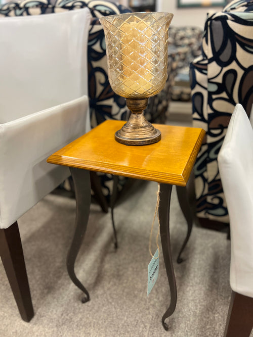 Accent Table