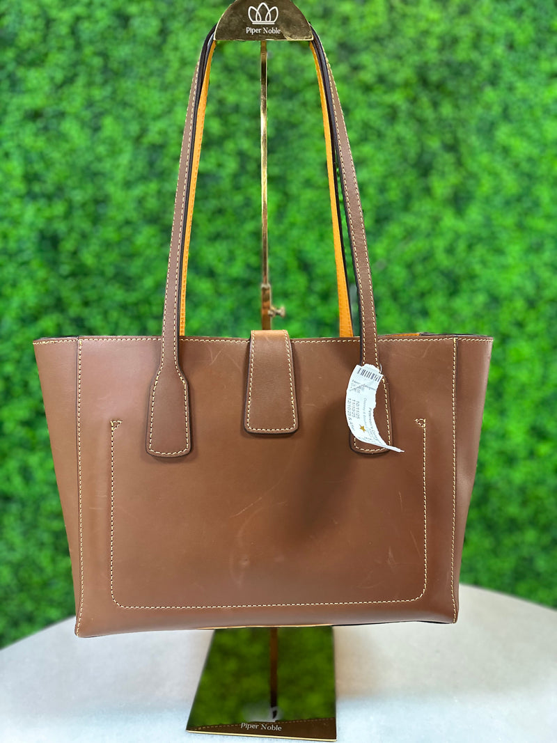 Dooney & Bourke Tote