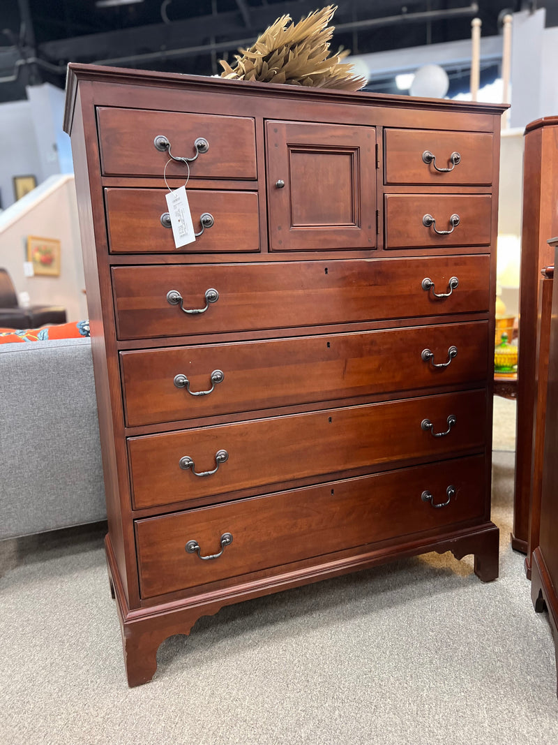 Lexington Dresser