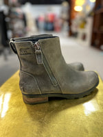 Sorel Size 8.5 Boots