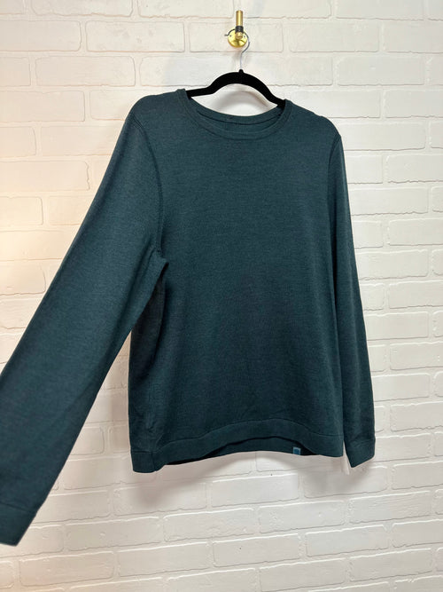 Lululemon Size Medium Sweater