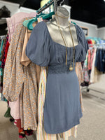Trixxi Size Large Dress